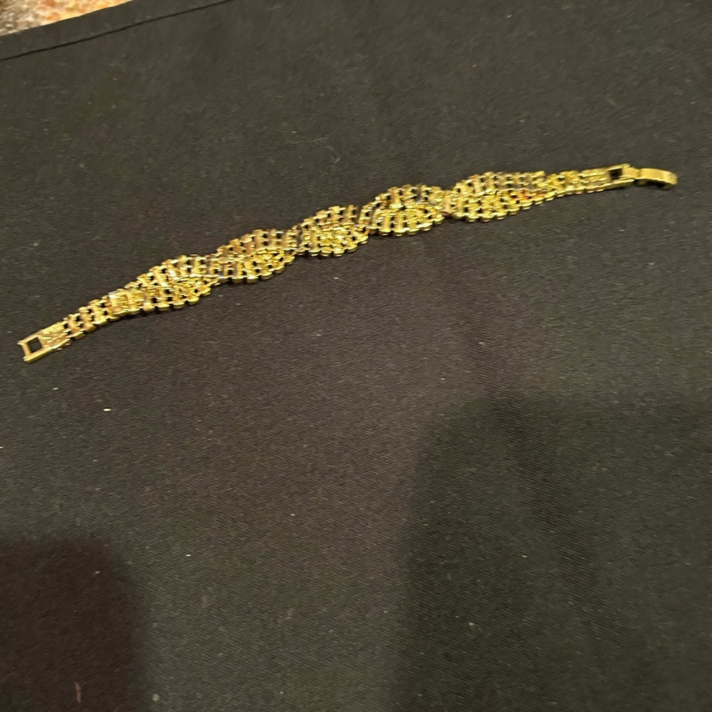Red/gold jewel bracelets - Picture 6 of 8